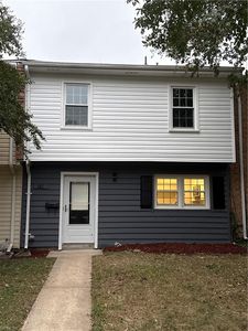 872 Westminster Ln