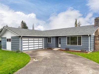 2241 Rose Place
