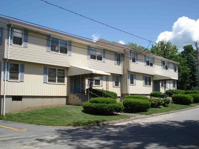 2 Green St