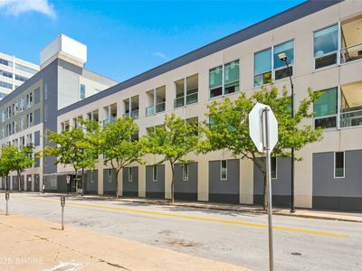 111 10th St Unit 222