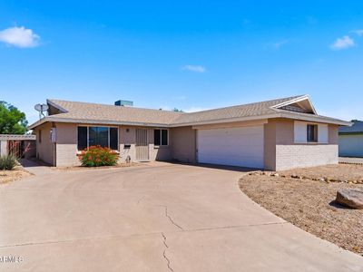 8614 E EL CHARRO Lane