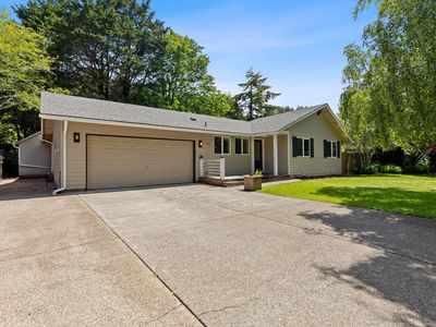 2750 NE Harney Dr