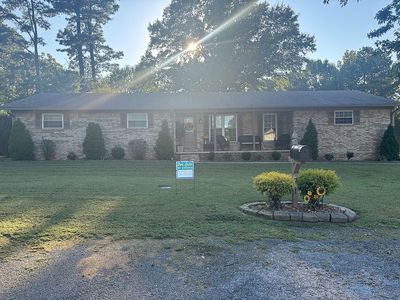 711 Dogwood Ln