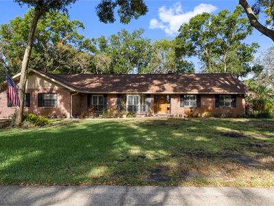 2932 Chelsea Woods Dr