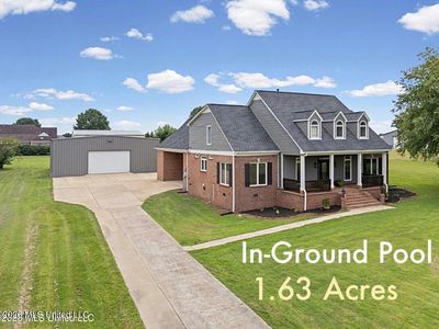 1890 Green Village Dr