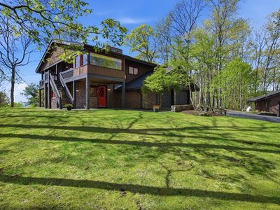 10 Cadwell Dr