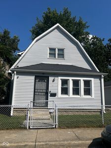 1433 Charles St