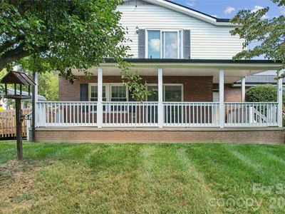 7 Indian Trail Rd