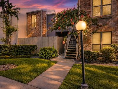 1201 Bering Dr APT 45