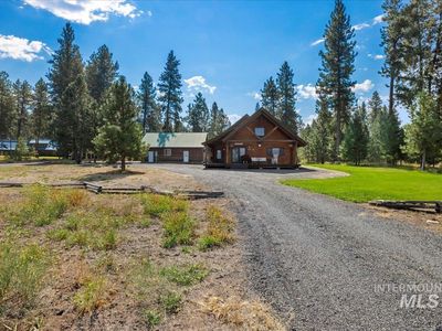 3277 Irma Ln