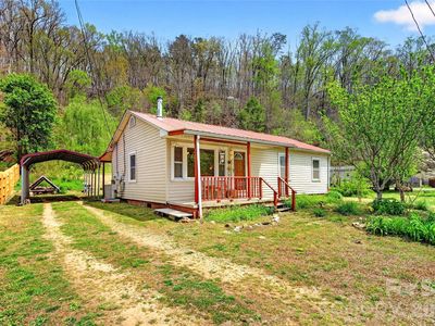 Property at 522 Old Us Highway 70 W, Old Fort, NC