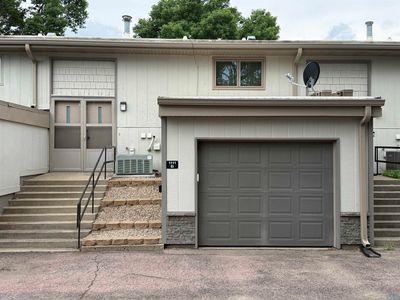 1111 Council Oak Dr APT B
