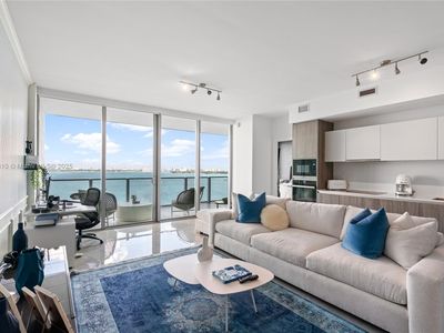 2900 NE 7th Ave UNIT 1804