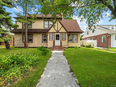 116 Meadowbrook Road