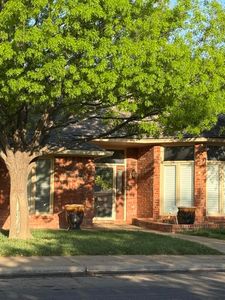 9808 Vicksburg Ave