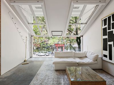 224 E 14th St APT 1
