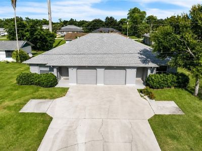 405/407 NE 24th Ave