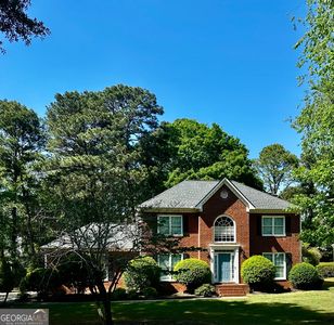 1607 Ellington Rd SE