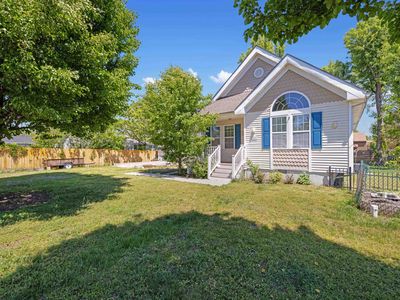 109 Desoto Ave