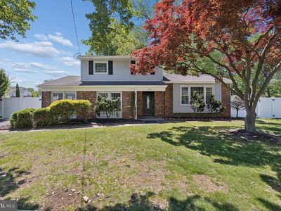 210 Lawnton Ave