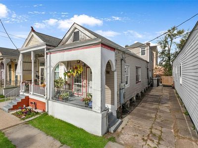 2755 Palmyra St