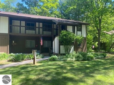 Property at 6865 Pinebrook Dr Unit 10, Bellaire, MI