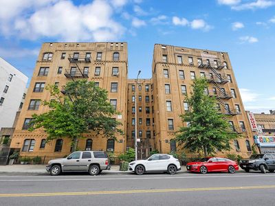 897 Empire Blvd #A6