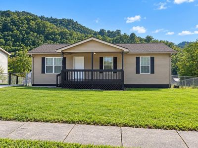 140 Station Ln #140
