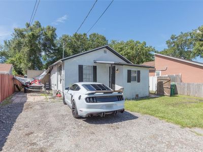 1526 CLINTON