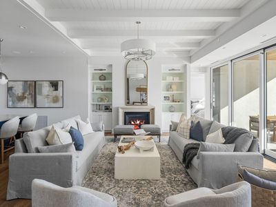 2416 Commerce Blvd #B1