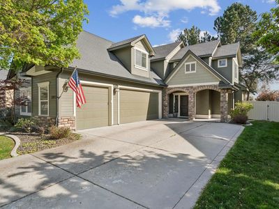 2917 E Shadowband St