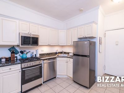 259 Bennett Ave #2F