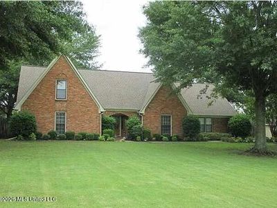 11710 Whispering Pines Dr
