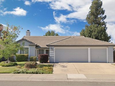 933 Lake Canyon Ave