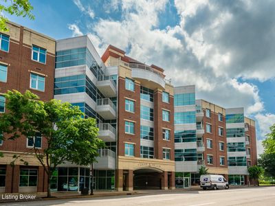 324 E Main St UNIT 325