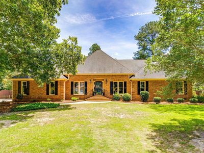 3 Foxfield Ln