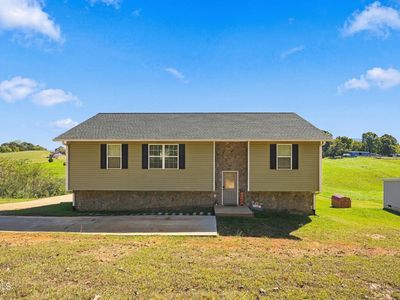 135 Sunnyside Rd