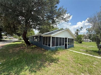 2418 Jungle St