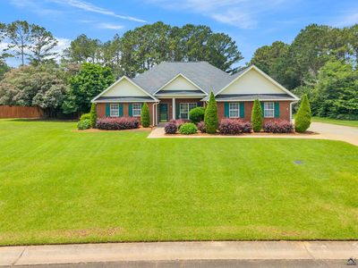 104 Sycamore Rd