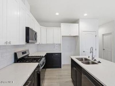 639 N Creative Way Lot 15