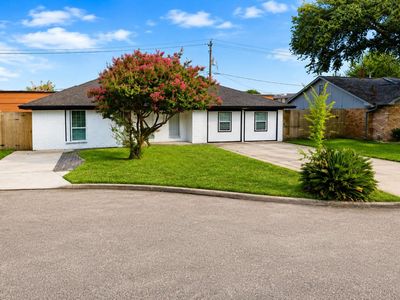 3007 Larknolls Ln