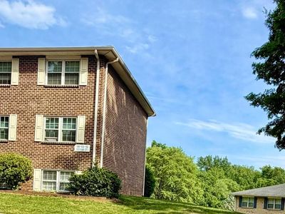 106 Seevue Ct