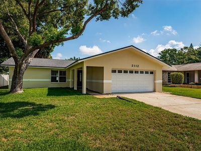 2112 Bramblewood Dr N