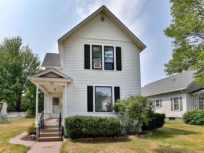 918 S 4TH AVENUE