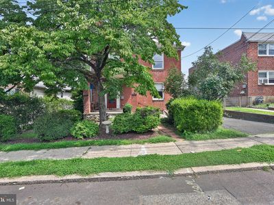 313 Montgomery Ave