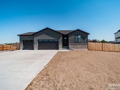 4777 Miles Dr