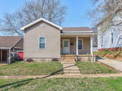 208 N 4th St