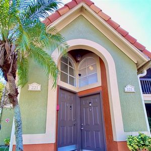 429 Fountainhead Cir UNIT 121