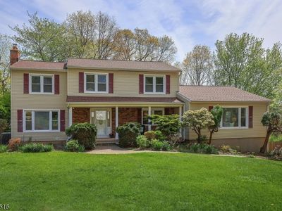42 Ash Ln