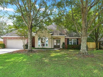 2045 White Myrtle Dr